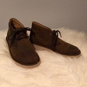 Clarks Desert Leather Boot little boys size 11.5